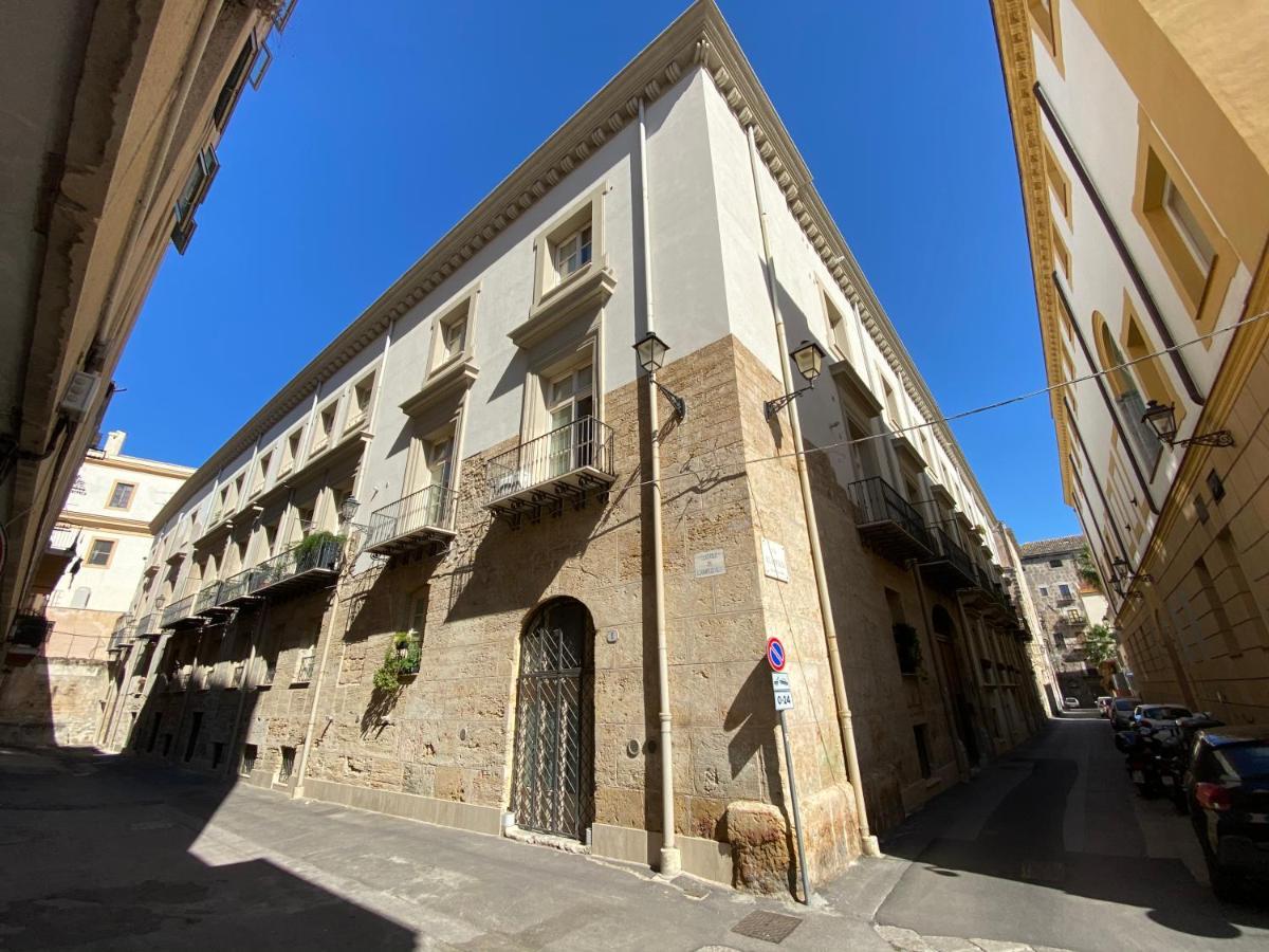 One Hotell Palermo Exteriör bild