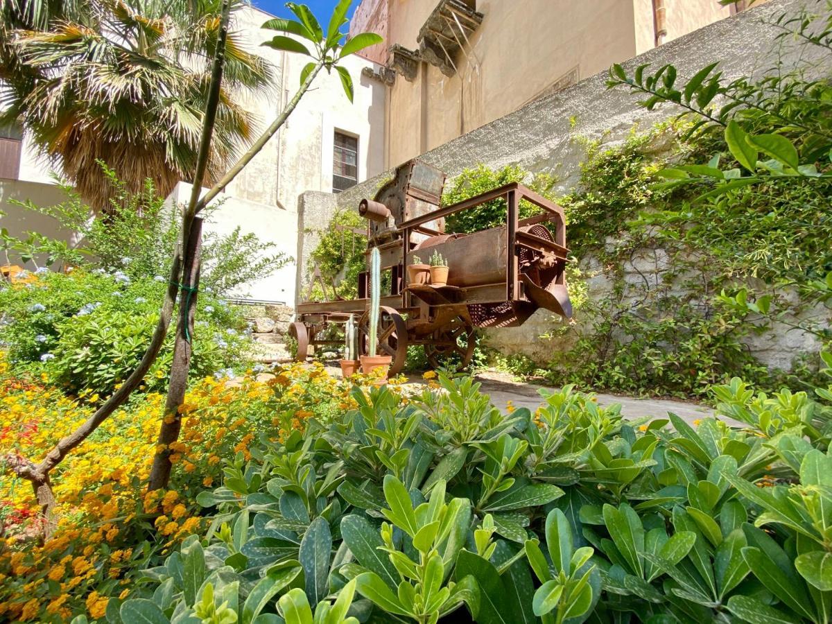 One Hotell Palermo Exteriör bild